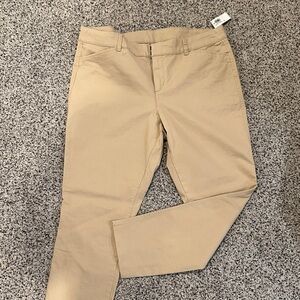Old Navy Women’s Khaki Chinos Pixie Pants NWTs